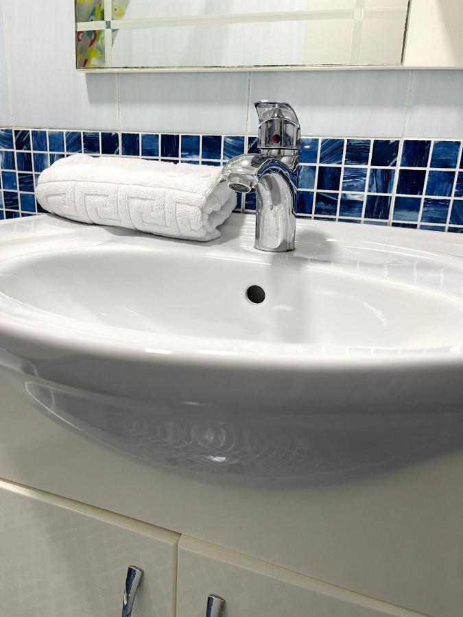 Apartment In The New Bazaar Of Tirana - Hana Blu מראה חיצוני תמונה
