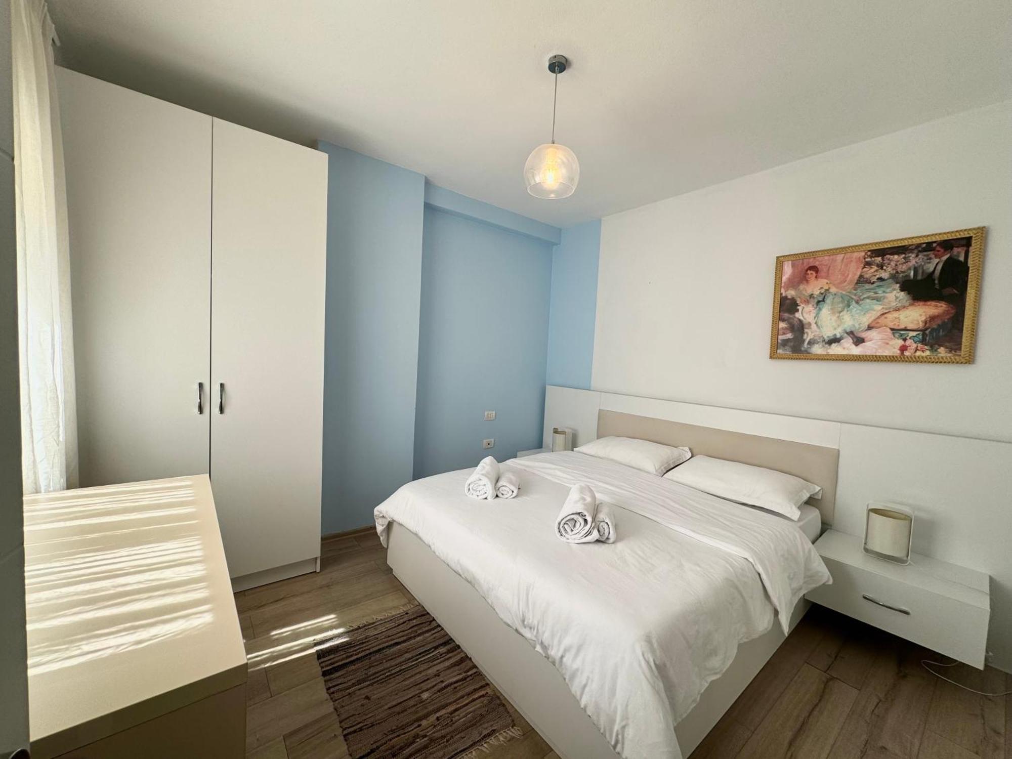 Apartment In The New Bazaar Of Tirana - Hana Blu מראה חיצוני תמונה