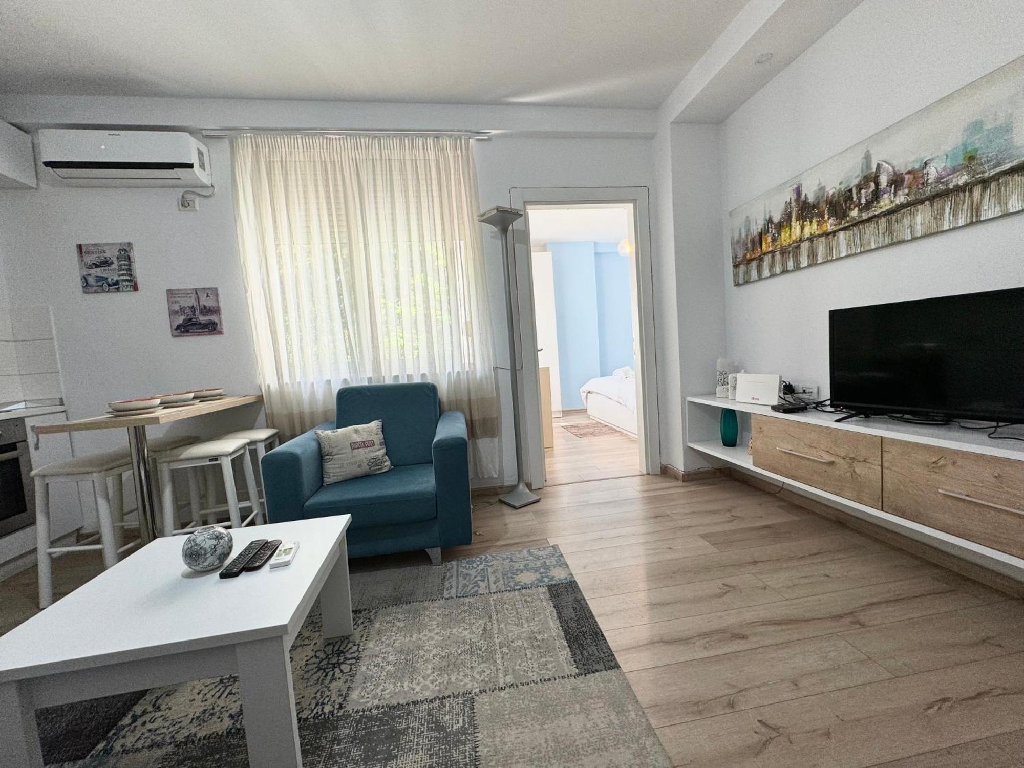 Apartment In The New Bazaar Of Tirana - Hana Blu מראה חיצוני תמונה